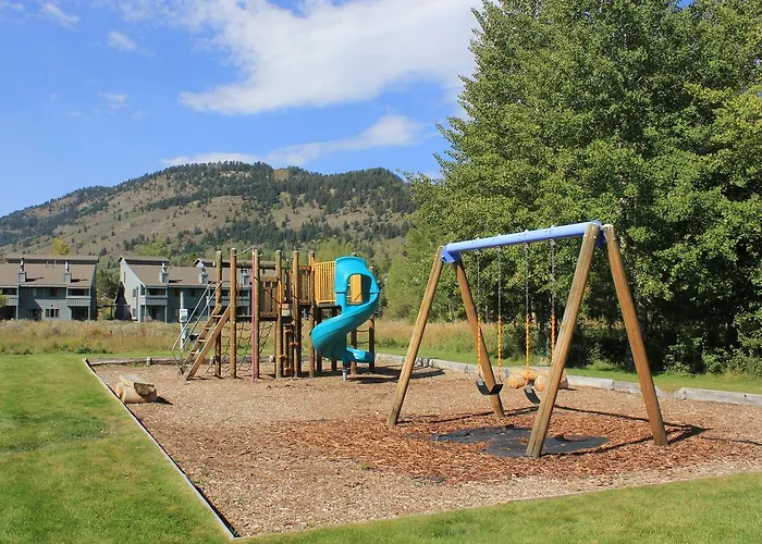 Rendezvous Mountain Lodge