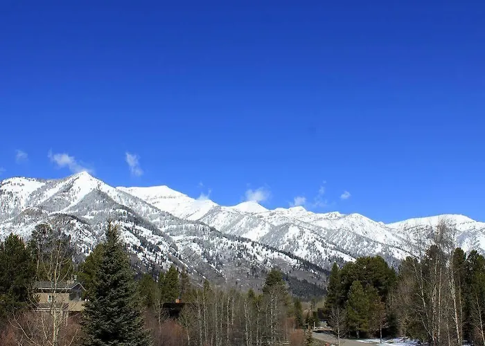 Rendezvous Mountain